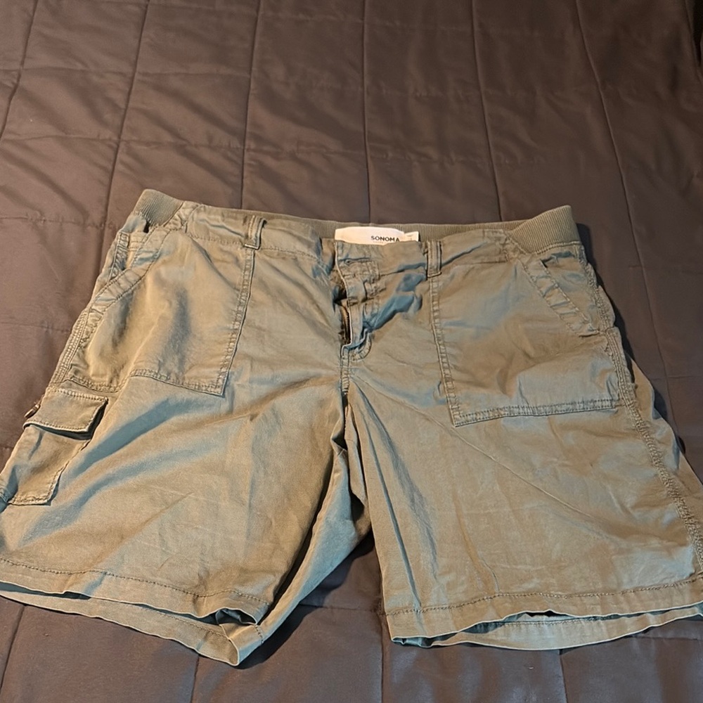 Sonoma Olive Green Cargo Shorts